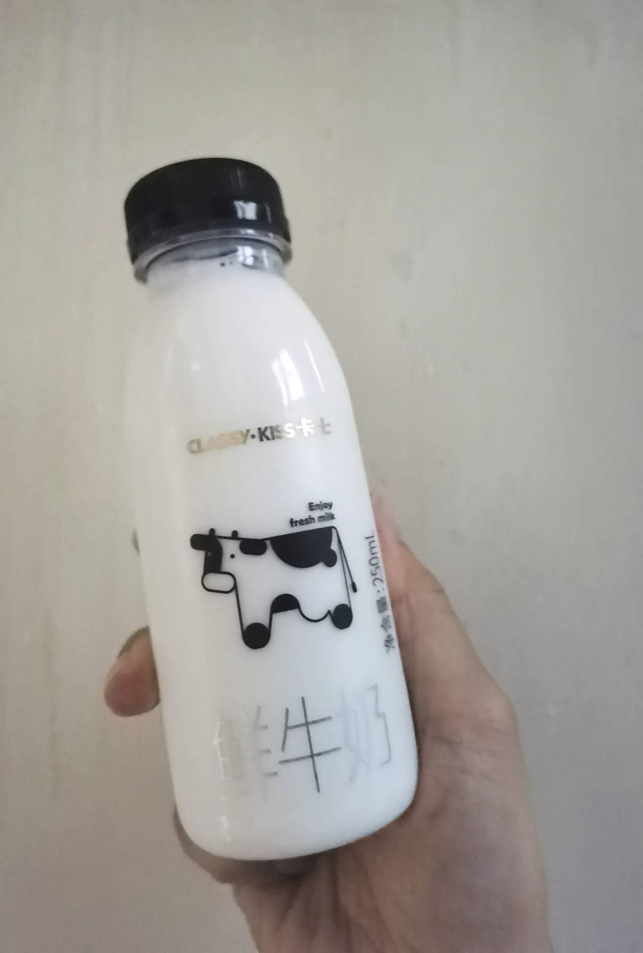 卡士鲜牛奶的热量和减肥功效