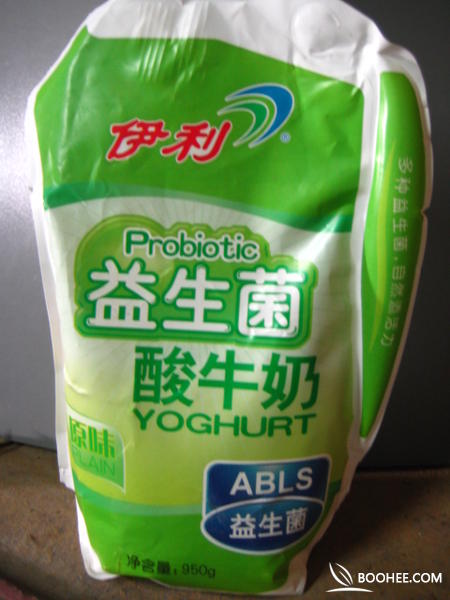伊利益生菌酸牛奶