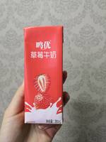 一鸣 鸣优草莓牛奶200ml