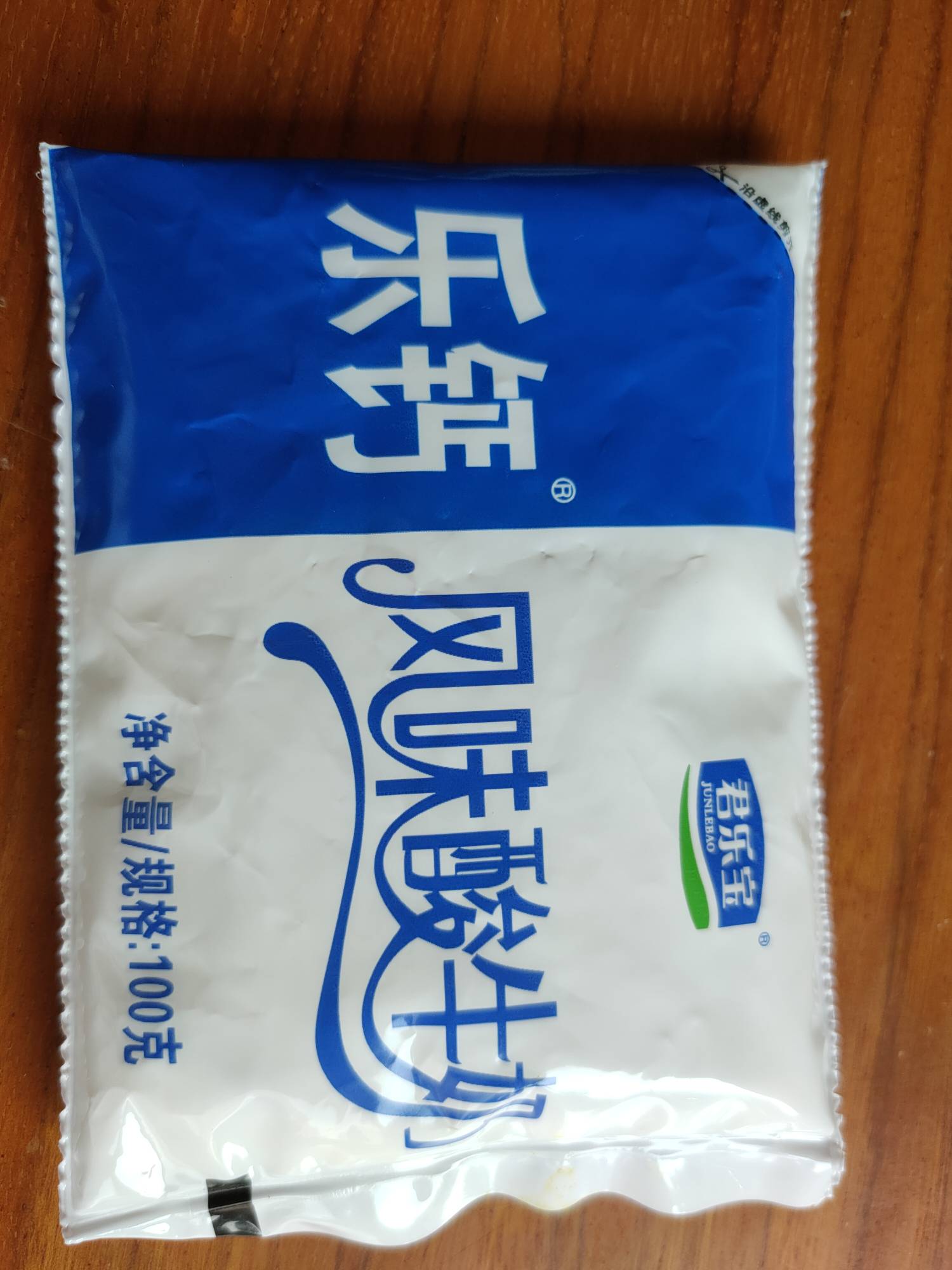 君乐宝风味酸牛奶的热量和减肥功效