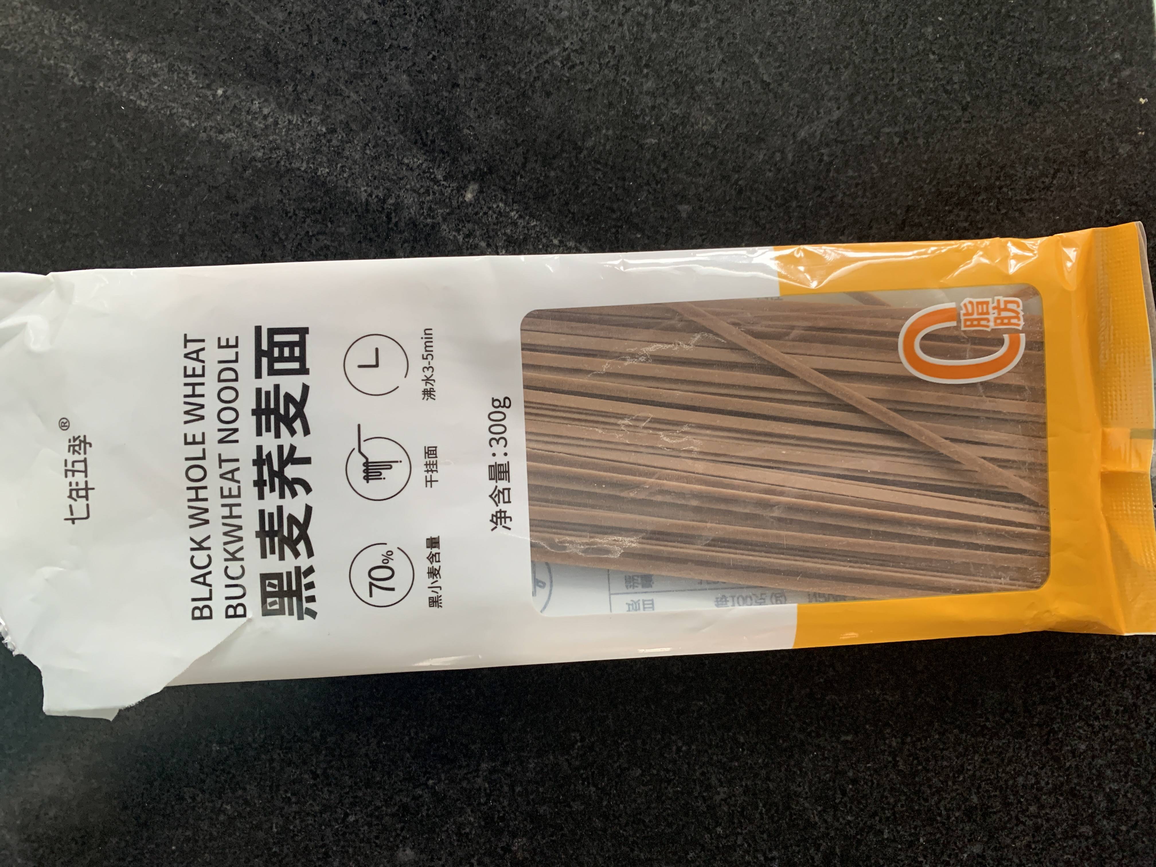 七年五季黑麦荞麦面的热量和减肥功效