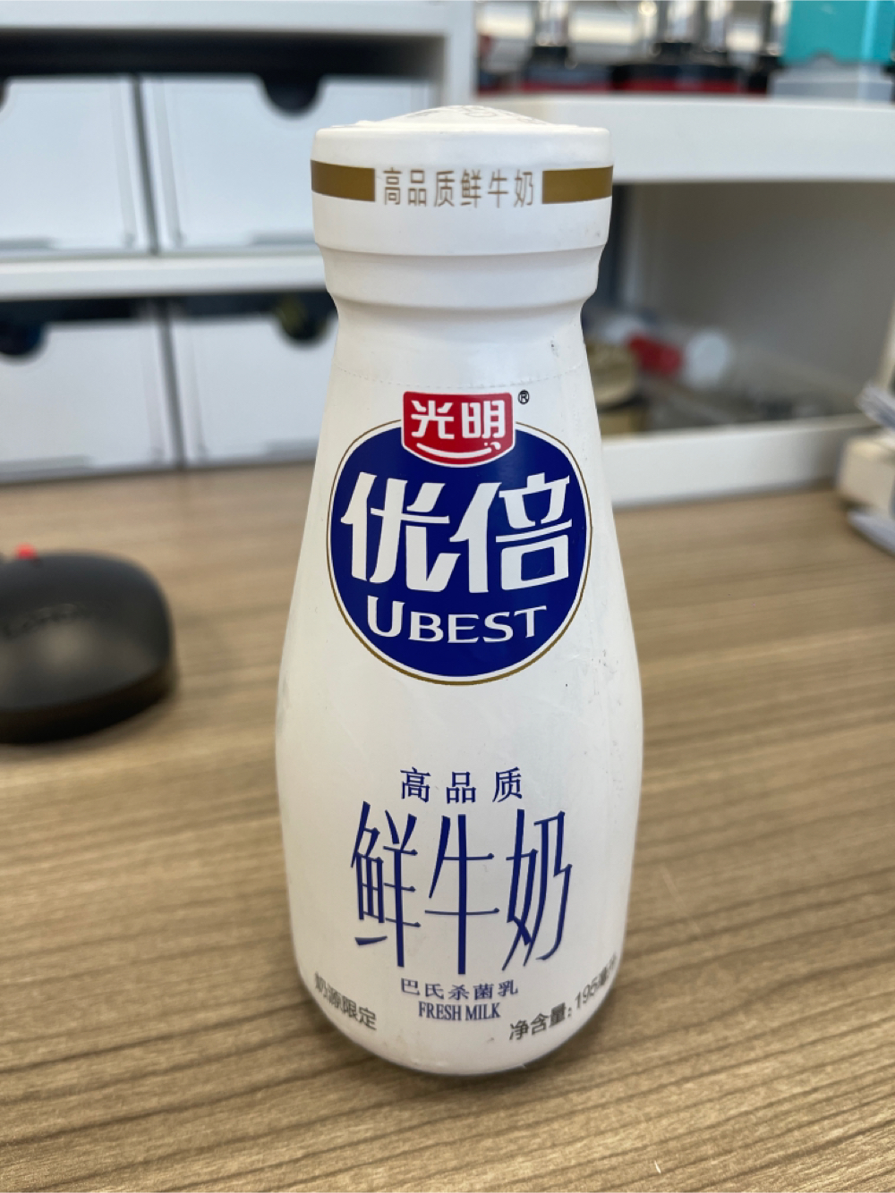 光明 优倍鲜牛奶 1.4L