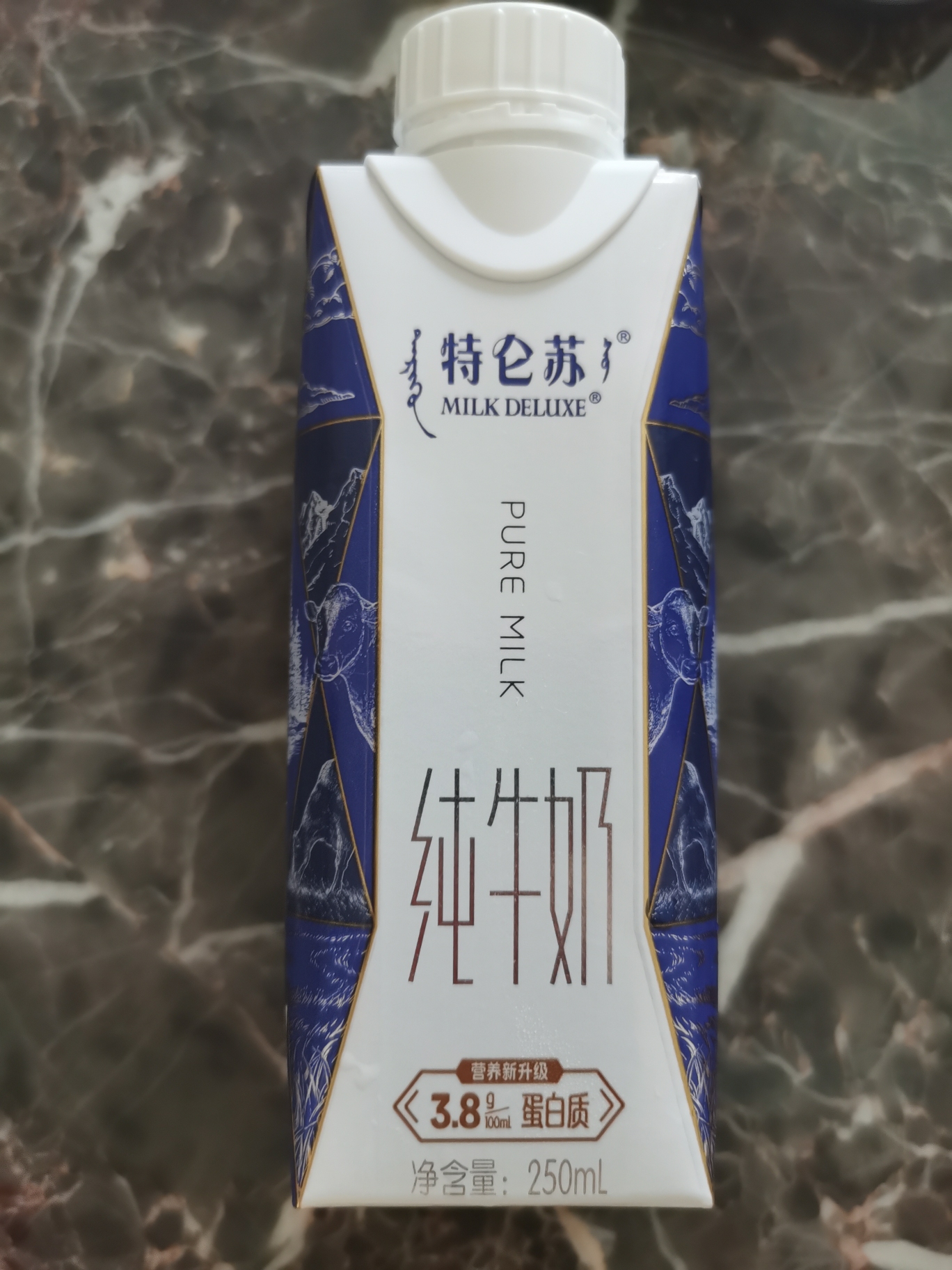 特仑苏牛奶曝光央视图片